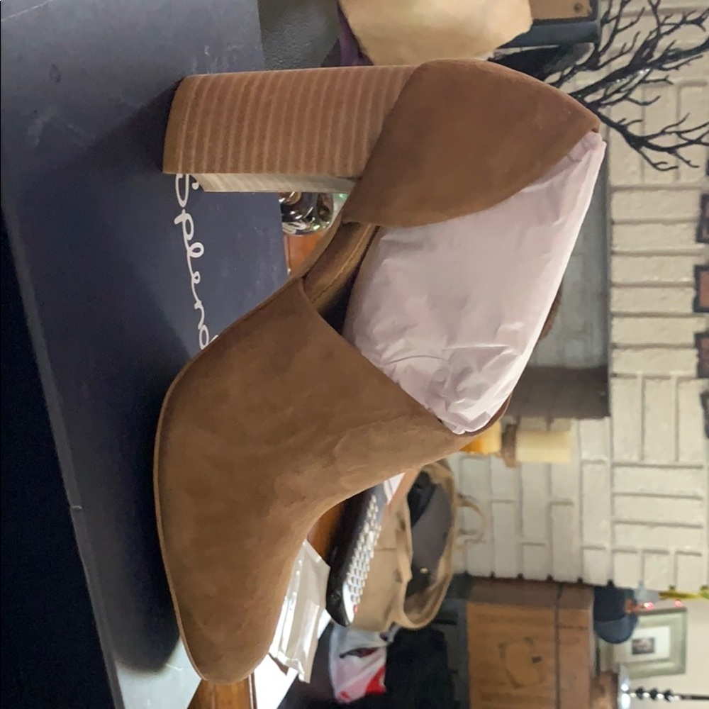 Splendid Light Brown Ankle Booties
